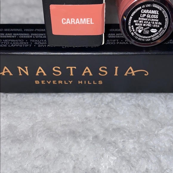 Anastasia lip gloss - Picture 6 of 8